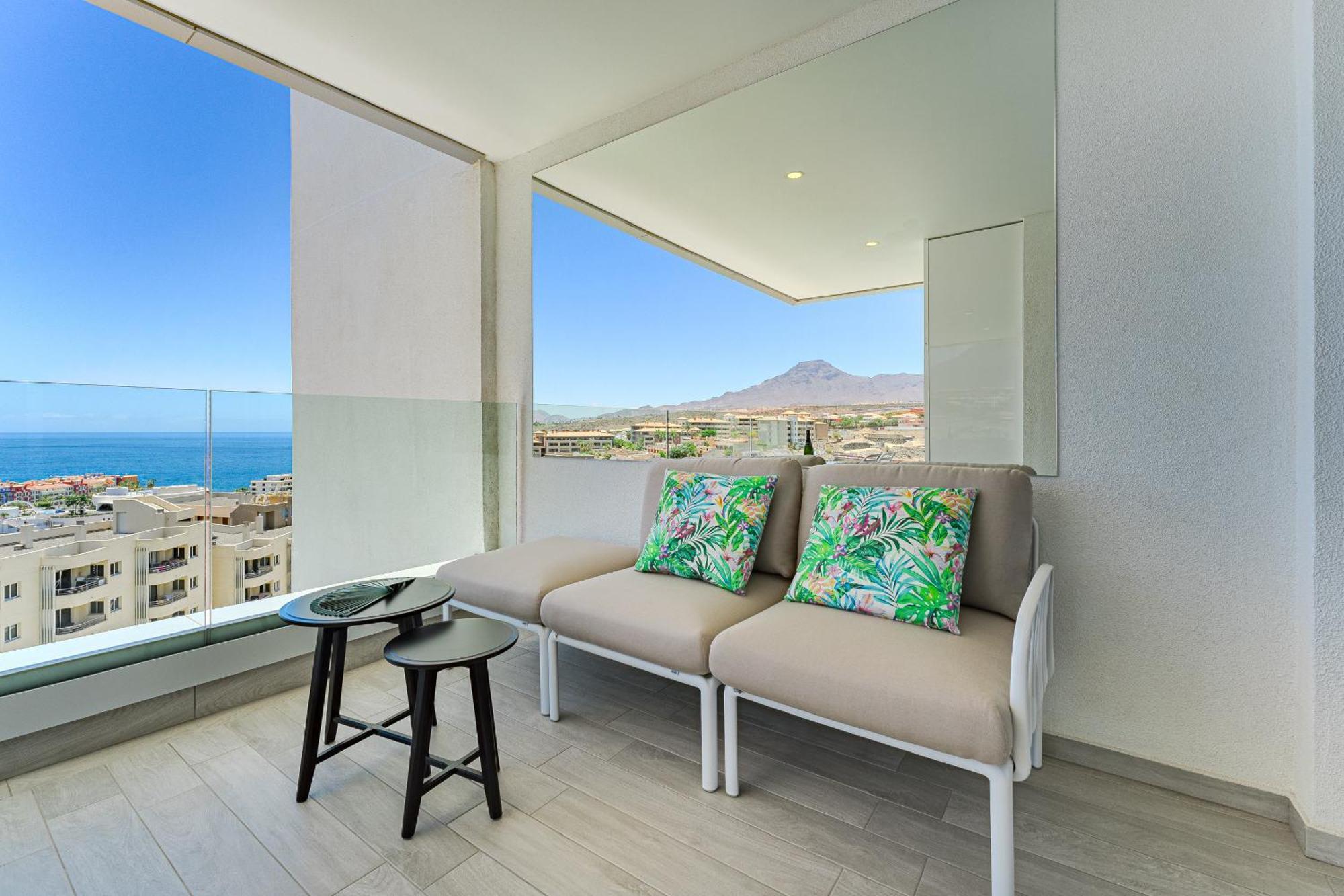 Sunrise Sea View Penthouse Apartament Costa Adeje (Tenerife)