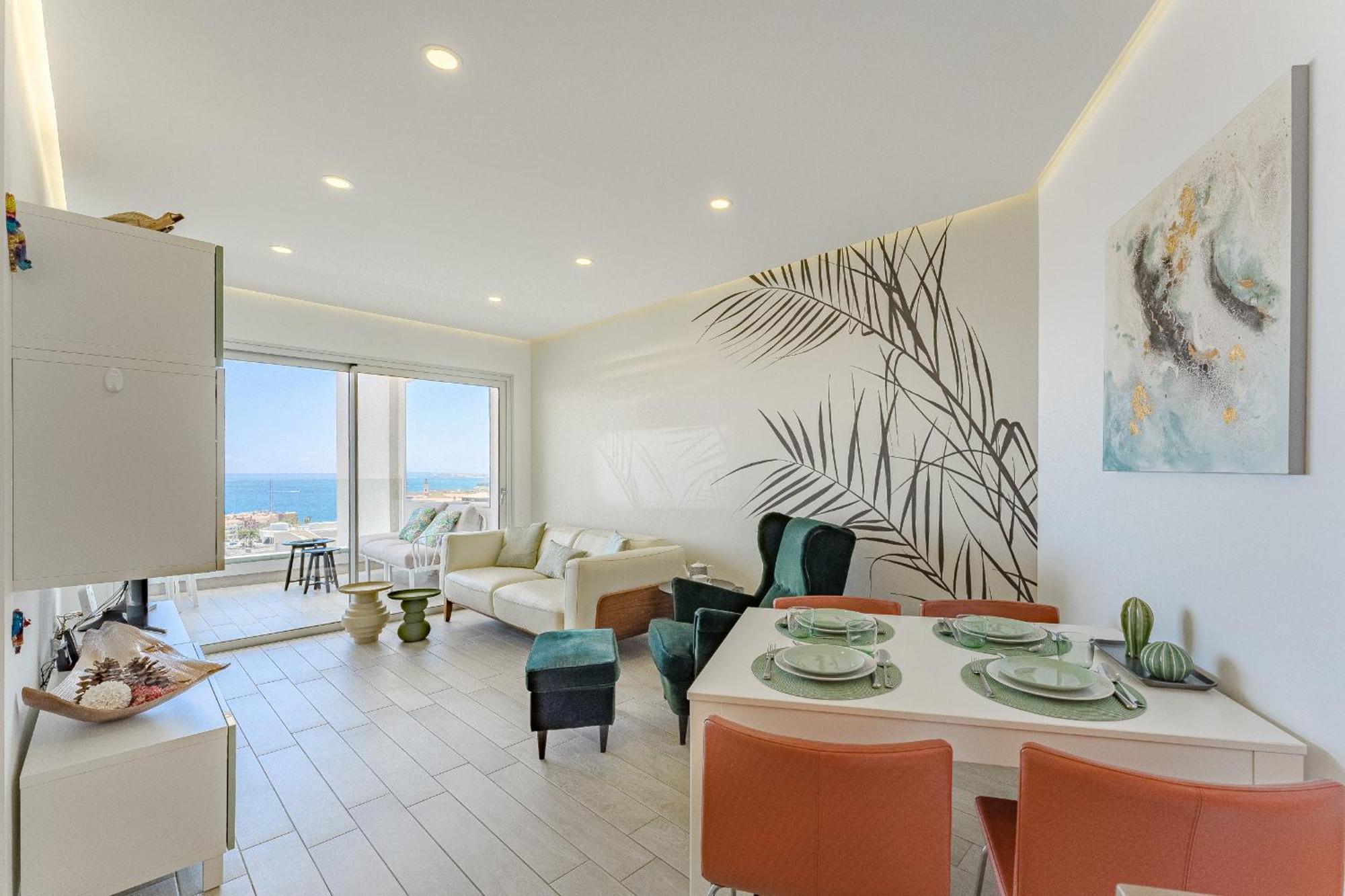 Sunrise Sea View Penthouse Apartment