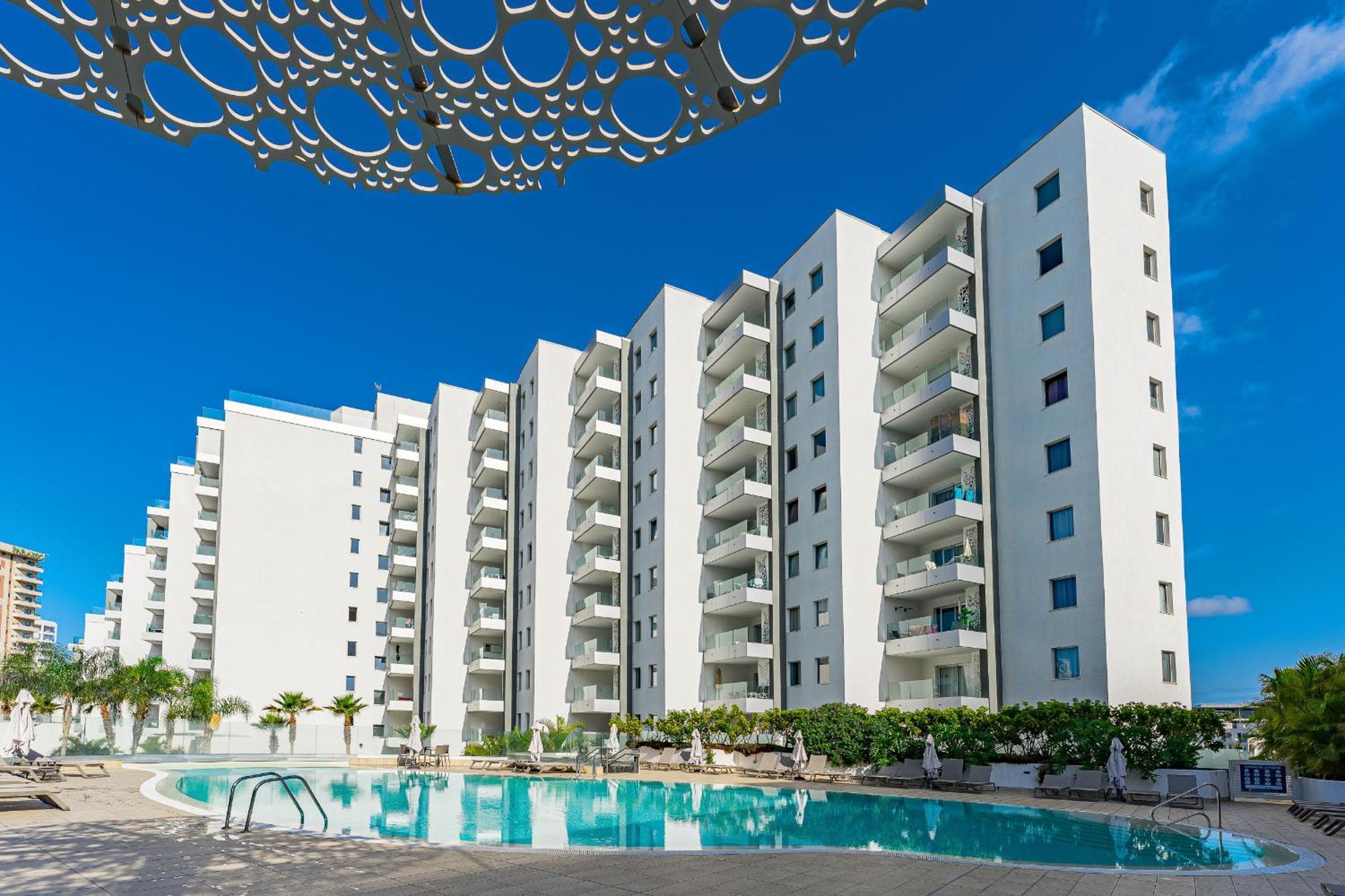Sunrise Sea View Penthouse Apartamento *